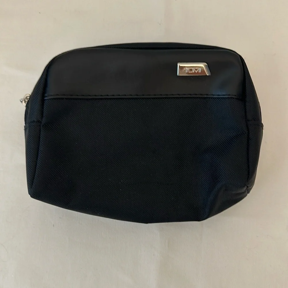 Tumi Alpha Ballistic Expandable Business Laptop Briefcase & Travel Pouch